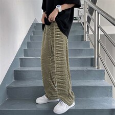 黄色