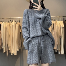 高级灰