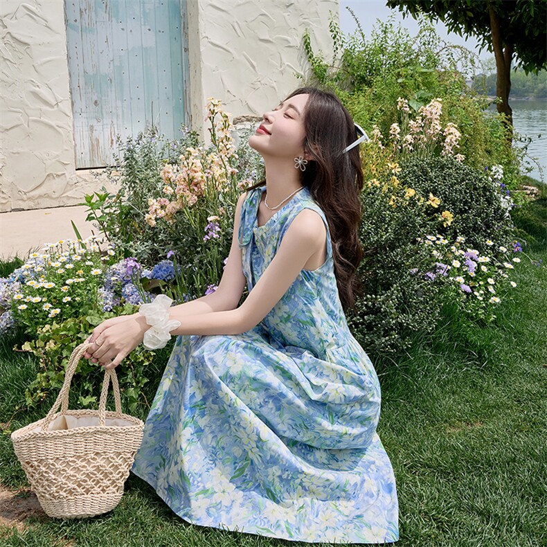 法式气质减龄印花挂脖连衣裙2025女夏季新款休闲抽绳系带无袖长裙,女装连衣裙,凯瑟曼