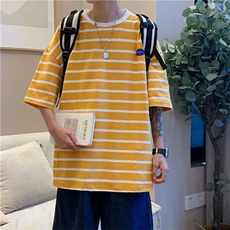 黄色