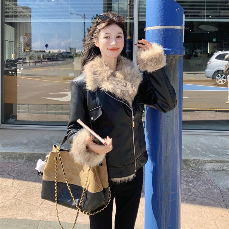 黑色皮毛一体仿皮草羊羔毛茸皮衣外套女秋冬2025新款酷飒机车棉服,女装短外套,2C088