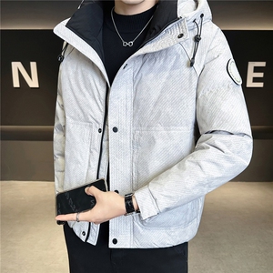 9805-M-3XL-P215标50绒店主风男士休闲连帽百搭满印羽绒服外套图片