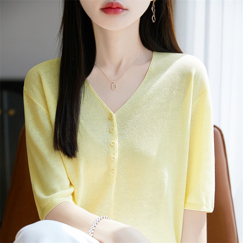 2025新款夏季V领短袖T恤桑蚕丝五粒扣气质女宽松显瘦薄款上衣,女装T恤,暖烁羊绒