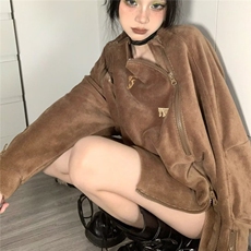 深棕色