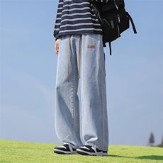 浅蓝色