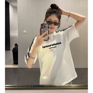 抖音得物高品质二开240克宽松纯棉美式潮牌三条杠织带短袖T恤图片
