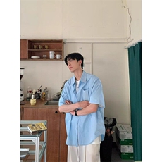 蓝色