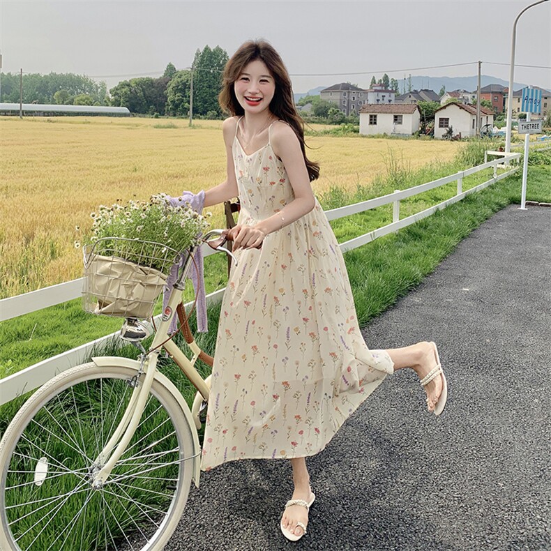 【已出大货】【数据好】碎花吊带连衣裙中长款2024夏季新款洋气,女装连衣裙,C位