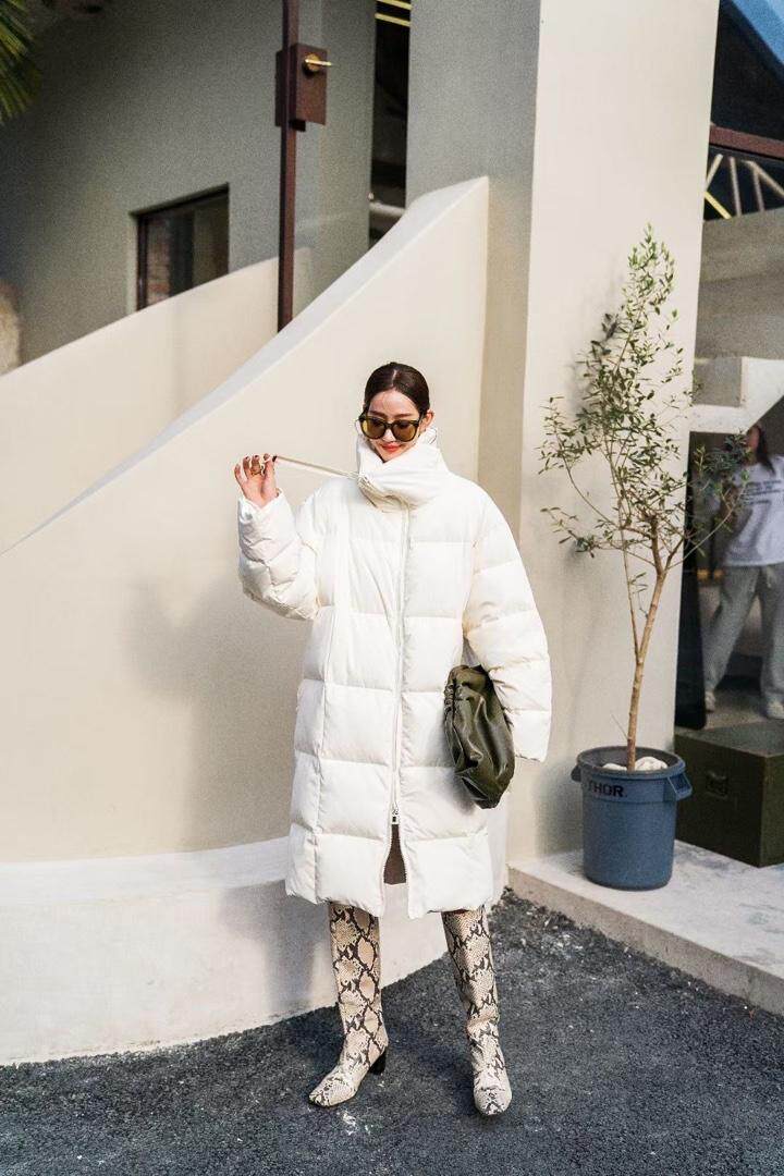 冬季新款简约方格面包羽绒服，女装羽绒服，AUDREY WANG