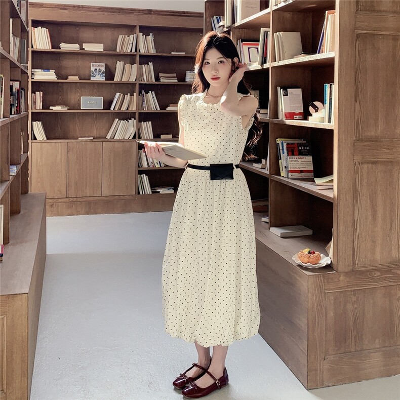 法式波点无袖连衣裙女2025夏季新款高级感气质收腰显瘦花苞背心裙图片