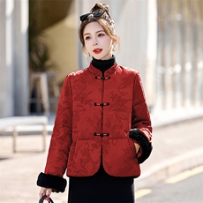 新中式G风羽绒服女2025冬新款今年流行小个子短款亮色盘扣外套，女装羽绒服，衣之秀