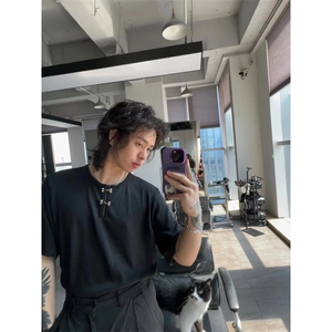 新中式男装风短袖男款夏季高级感小众设计垫肩t恤 T026图片