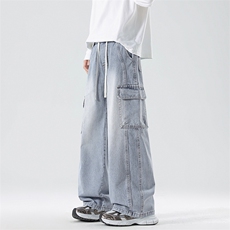 浅蓝色