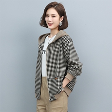 加绒加厚2024秋冬款新款中老年妈妈短款外套女秋冬装卫衣中年上衣，女装短外套，丽影随形