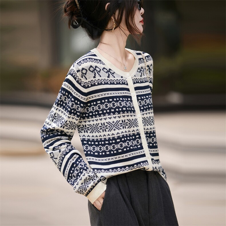 2025舒适百搭简约蝴蝶结提花开衫，女装针织衫/毛衣，昭美羊绒