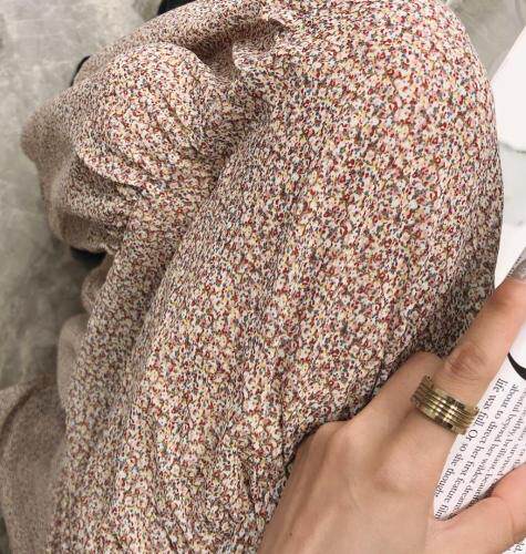 新款连衣裙，女装连衣裙，亮金金