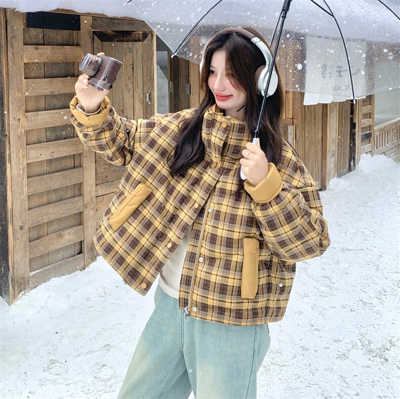 新品黄色格纹短款羽绒服90白鸭绒2C271-9575-P265-K378,女装羽绒服,2C271