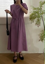 夏季新款简单款收腰连衣裙，女装连衣裙，HZH