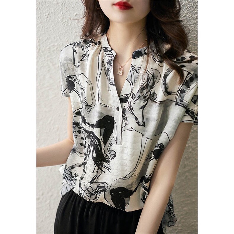 2025年秋季新款百搭水墨提花短袖圆领衬衫，女装针织衫/毛衣，织己羊绒