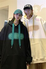 情侣装秋装钢印情侣卫衣连帽卫衣外套宽松上衣G1021P78男，女装短外套，电商A339