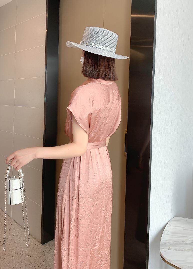 现货优雅气质连衣裙，女装连衣裙，斯瑞威