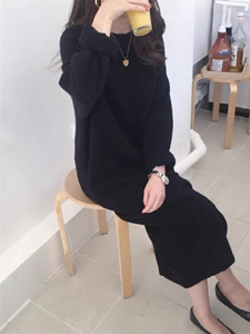 秋冬新款圆领羊绒衫女套头毛衣宽松连衣裙过膝羊毛打底衫图片