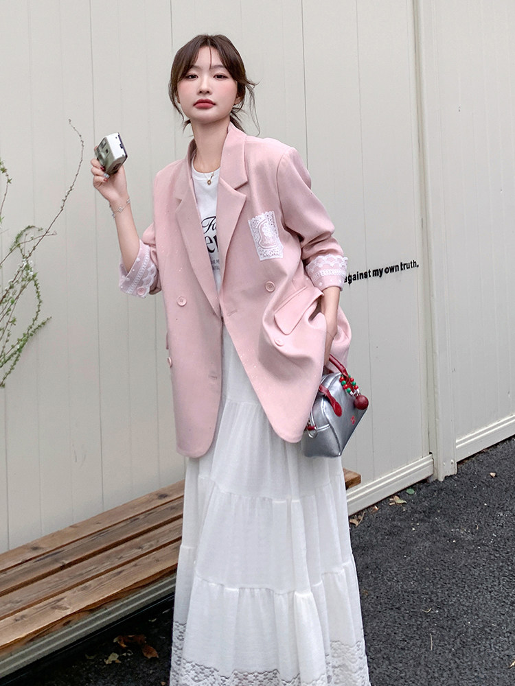 粉色蕾丝拼接西装外套女春秋2025新款爆款超火西服独特漂亮设计感,女装西装,素月