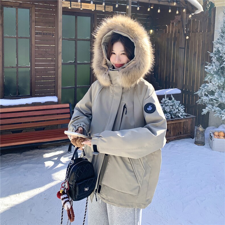 韩系工装大毛领连帽派克羽绒服女2025冬季新款宽松加厚保暖外套,女装羽绒服,维壹