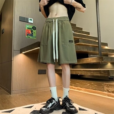 绿色