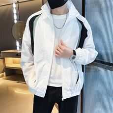 白色