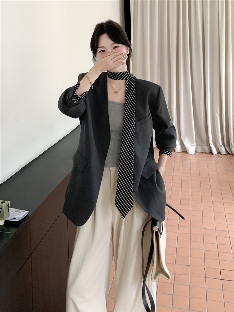 210-3278-P155-K228高级松弛感休闲条纹飘带西装外套2025年秋季,女装西装,韩蜜菓