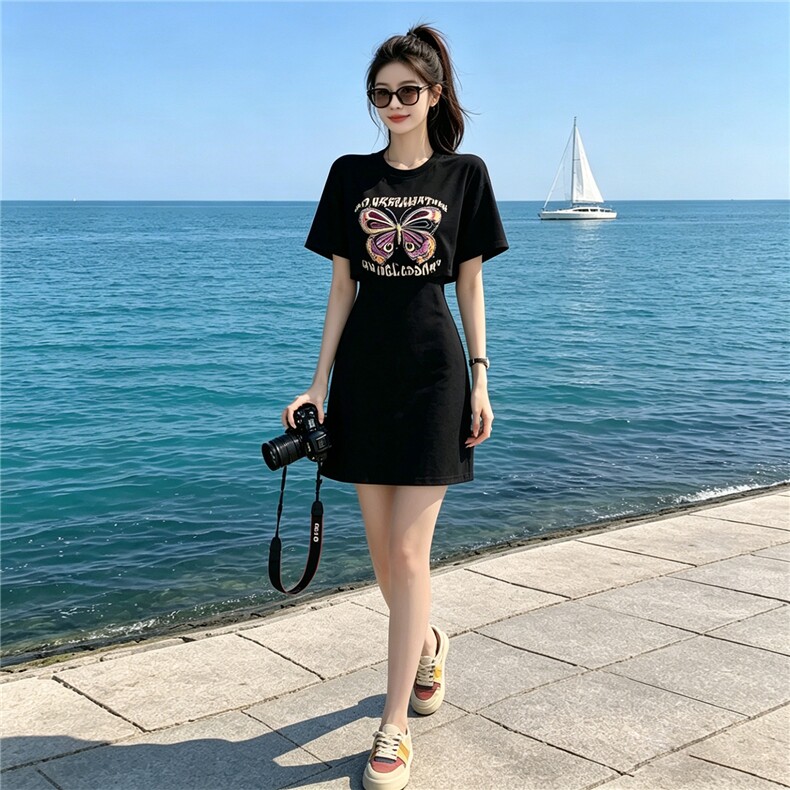 欧货时尚气质蝴蝶印花裙女夏新款洋气减龄收腰显瘦运动休闲连衣裙图片 欧货时尚气质蝴蝶印花裙女夏新款洋气减龄收腰显瘦运动休闲连衣裙图片