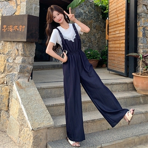 减龄T恤蕾丝拼接背带裤套装女夏2025新款慵懒风连衣裤流行高级感图片