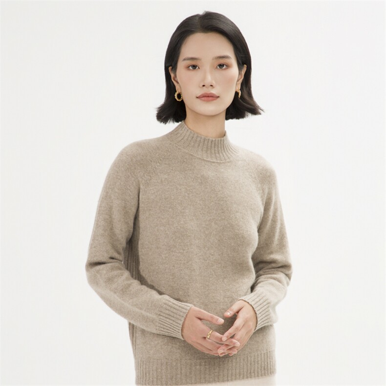 2024年秋冬新款保暖内搭女套头纯色半高领宽松百搭针织打底羊毛衫,女装羊绒衫,巾兮羊绒