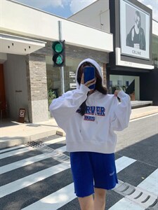 纯韩版休闲字母卫衣,女装卫衣/绒衫,巴黎之夜