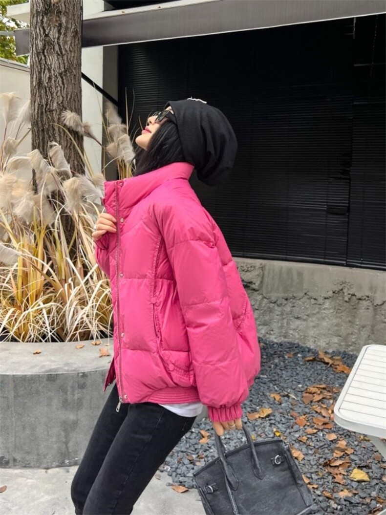 90白鸭绒，时尚羽绒服，女装羽绒服，佳伶百色