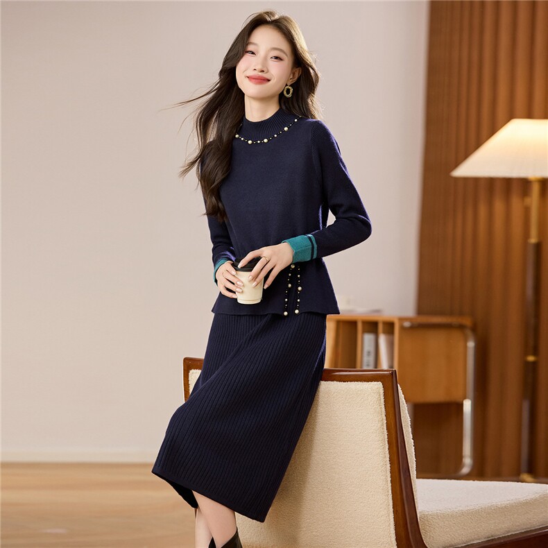 假两件连衣裙女轻奢高级感毛衣裙秋冬长款设计感小众裙子2025新款,女装羊毛衫,艾米
