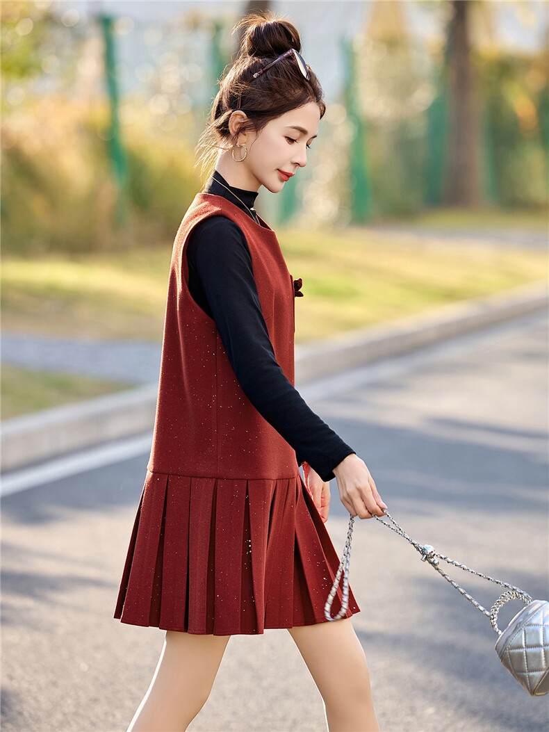 时尚气质百褶裙套装女2026年春新款优雅大气亮片背心连衣裙二件套,女装套装/套裙,冬木谷雨