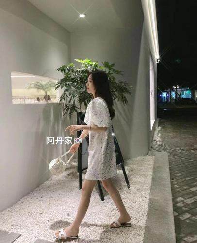 韩亮片面料，女装，欧妮卡蒂蔓