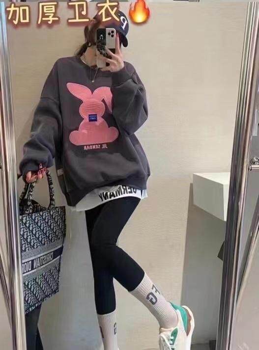 新款兔子加绒卫衣，女装卫衣/绒衫，娇姿百合