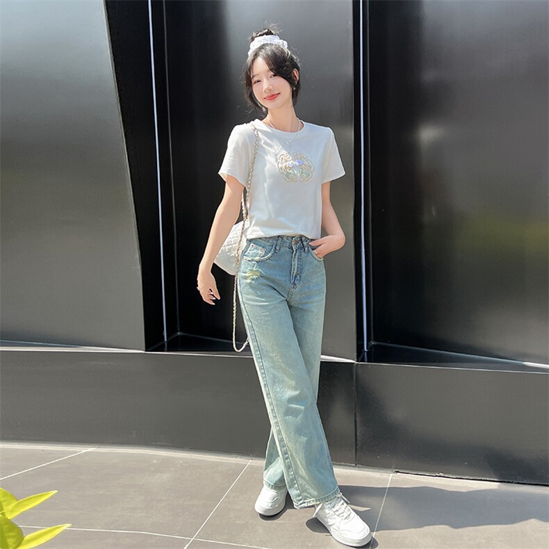 新款民族风刺绣牛仔套装女两件套显瘦时尚潮流,女装套装/套裙,凯芙莉服饰