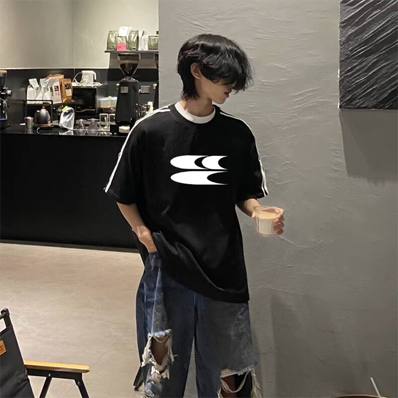 抖音得物高品质二开240克宽松纯棉美式潮牌三条杠织带短袖T恤,男装T恤,电商A486-1