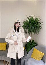 【现货】长款大毛领休闲派克，两个颜色两个码ml，其它，Moshus摩述