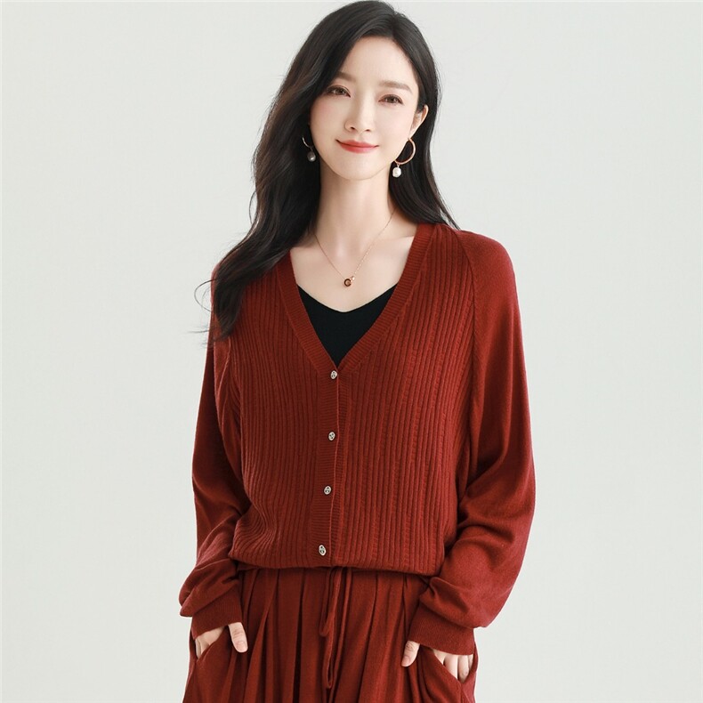 2025秋冬百搭时尚简约v领袖开衫针织衫，女装针织衫/毛衣，雅之冉羊绒