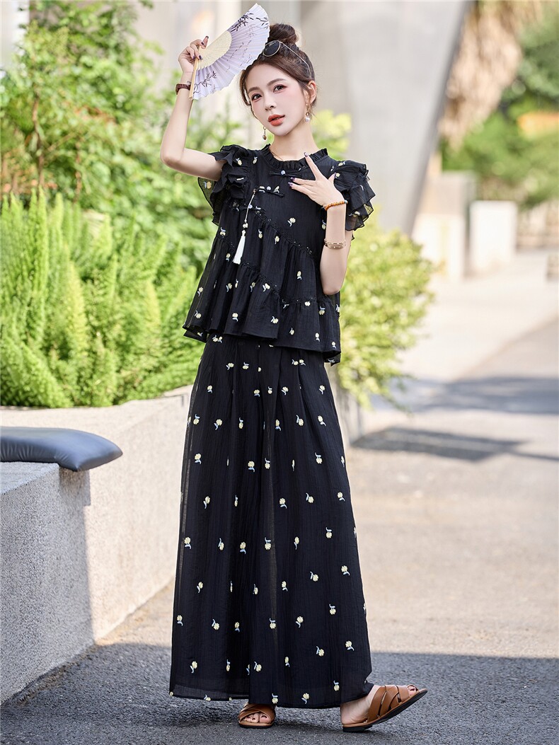 新中式刺绣盘扣国风女神范套装夏季新款高级感巨好看阔腿裤两件套,女装套装/套裙,伊仟回