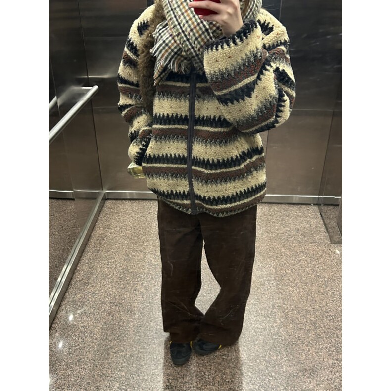 网图秋冬新款费尔岛风格不规则花型羊羔绒立领保暖外套WT47特P90图片