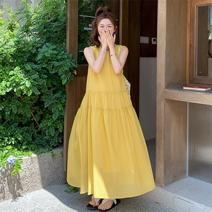 黄色甜美宽松无袖连衣裙女2025夏季新款韩版宽松简约初恋背心长裙图片