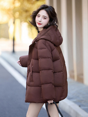 90%白鸭绒羽绒服女短款冬季小个子2024年新款泡芙加厚连帽外套，女装羽绒服，美沁