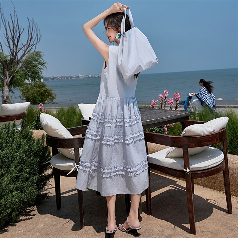 耳边圆领层次无袖女夏季新款减龄显瘦加包包背心裙中国2025,女装连衣裙,潮流依族