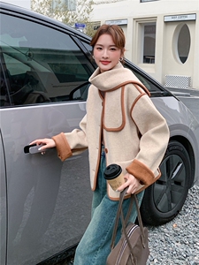 高级感小香风毛呢短款外套女冬季2025新款小个子宽松休闲呢子上衣图片